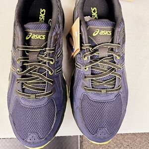 BNIB Mens gel Asics